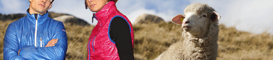 CAMP4 Verkäufer Nick und Janice mit der glücklichen Zibbe.