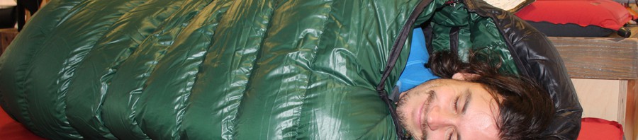 Sebastian hat seinen Schlafsack schon gefunden.